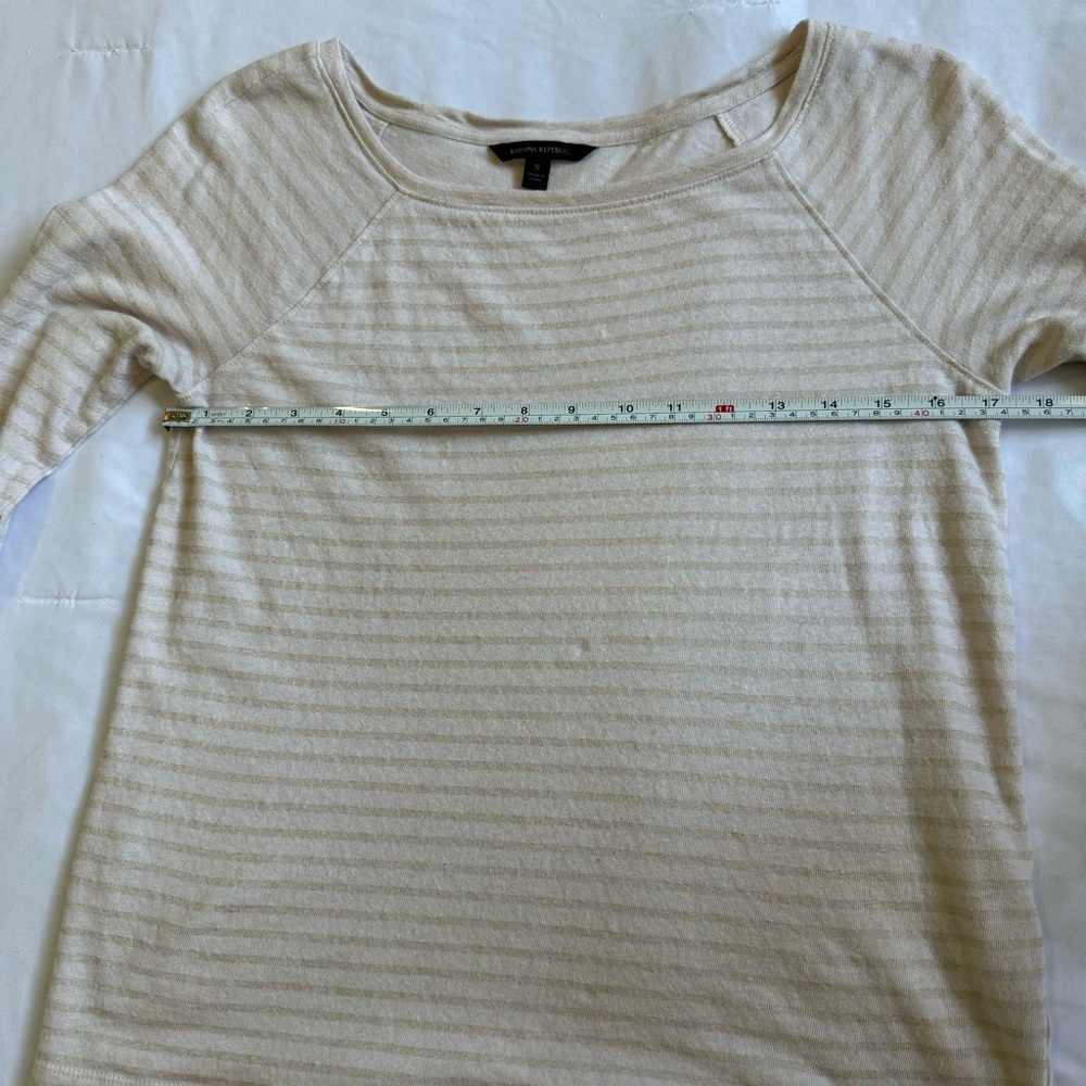Banana Republic Cream and gold mettalic Stripe Long Sleeve Top Sz Small - Picture 4 of 7